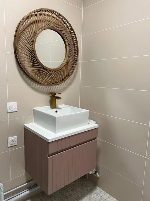 Luxe Studio Chic Aux Buttes-Aux-Cailles A 5Min Du Metro, Parking Prive Disponible Paris Exterior photo